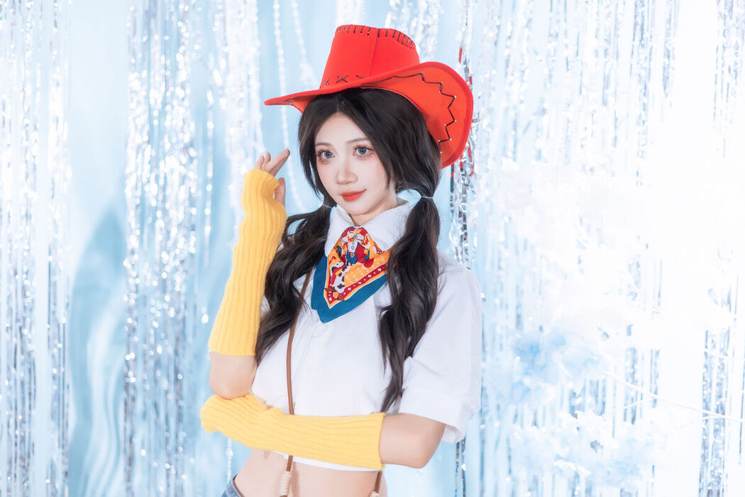 YiTuYu艺图语 Vol.8228 佚名 (22P)