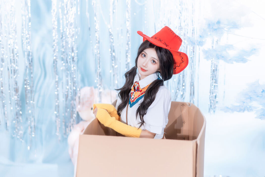YiTuYu艺图语 Vol.8228 佚名 (22P)
