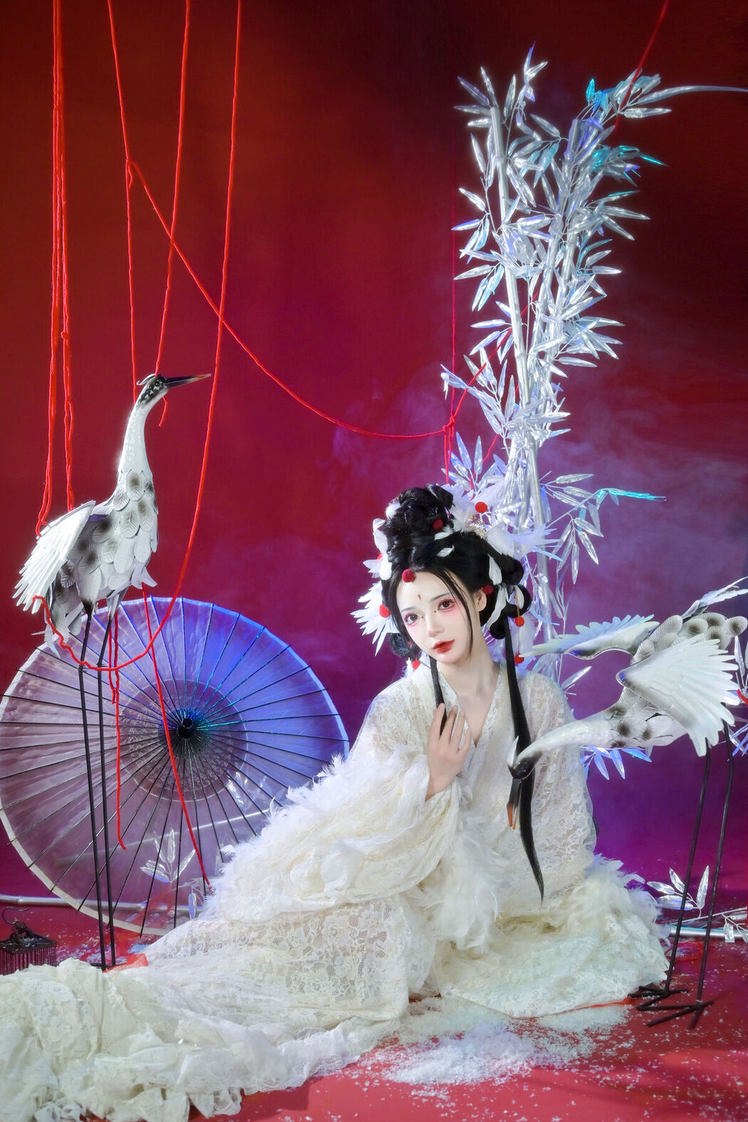 YiTuYu艺图语 Vol.8231 哩小莹 (25P)