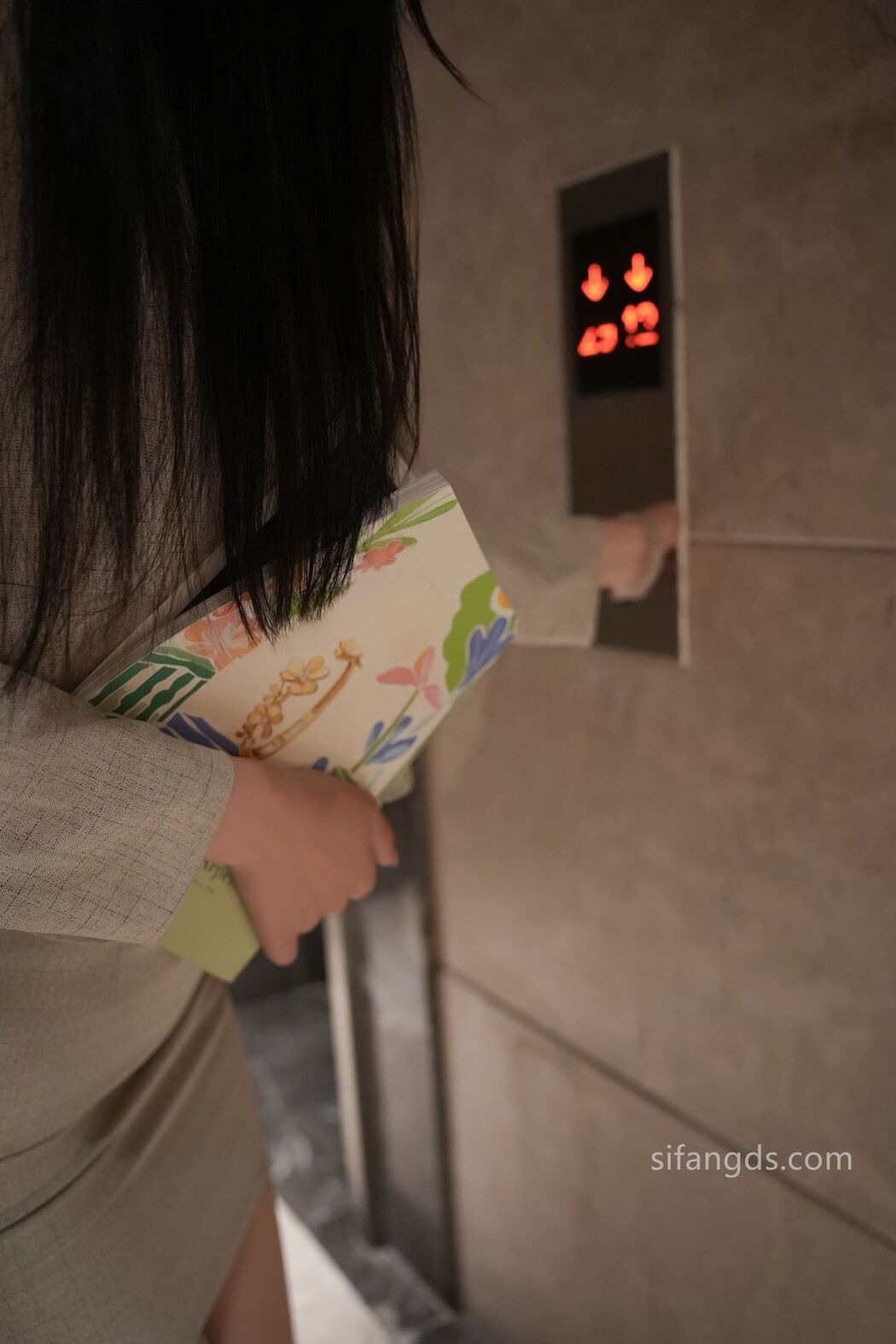 XR Uncensored Wan Su SuSu 晚苏susu – R18 秀人网模特 回家的诱惑 Part01 (58P – 2V)