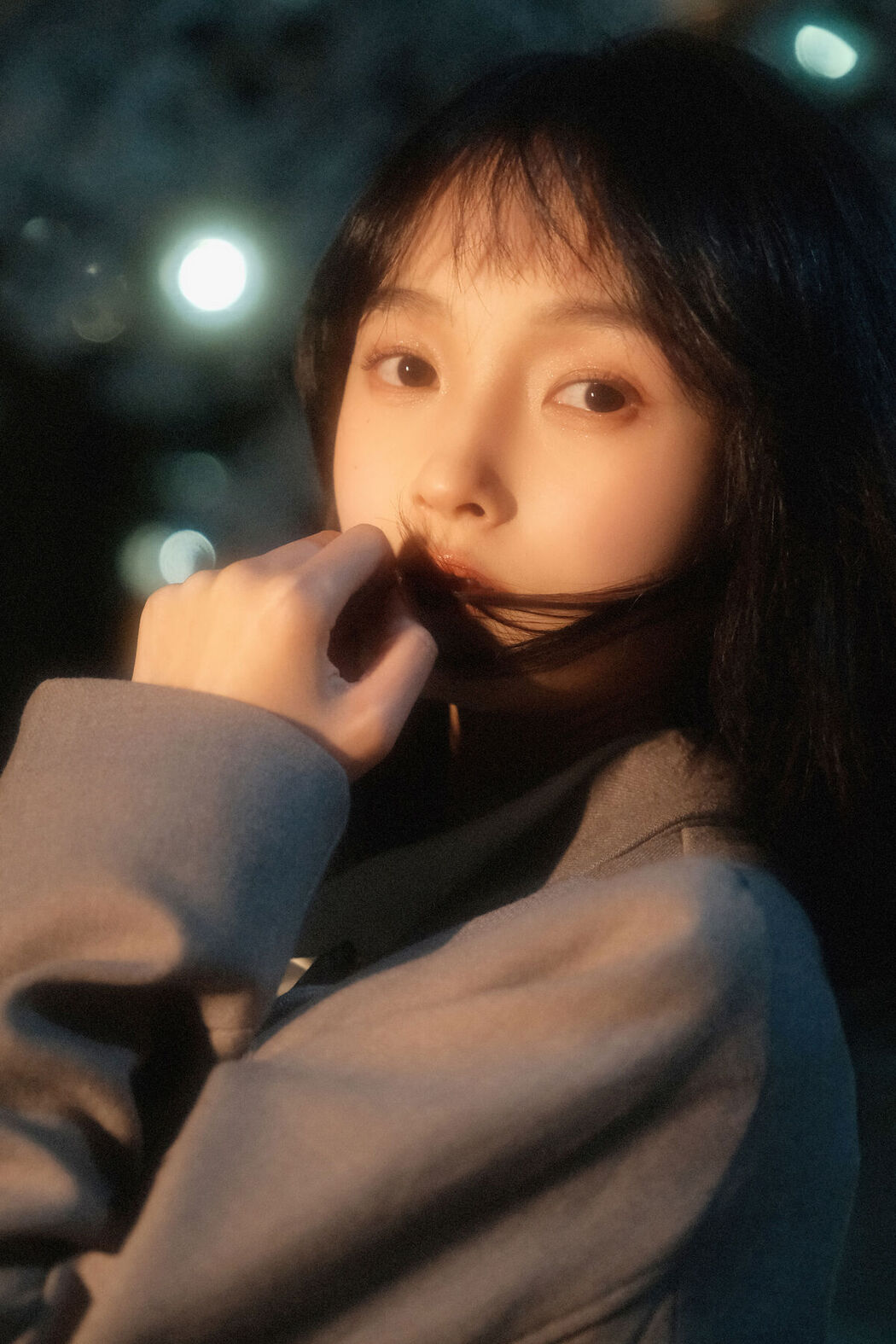 YiTuYu艺图语 Vol.8232 乌堆少女 (25P)