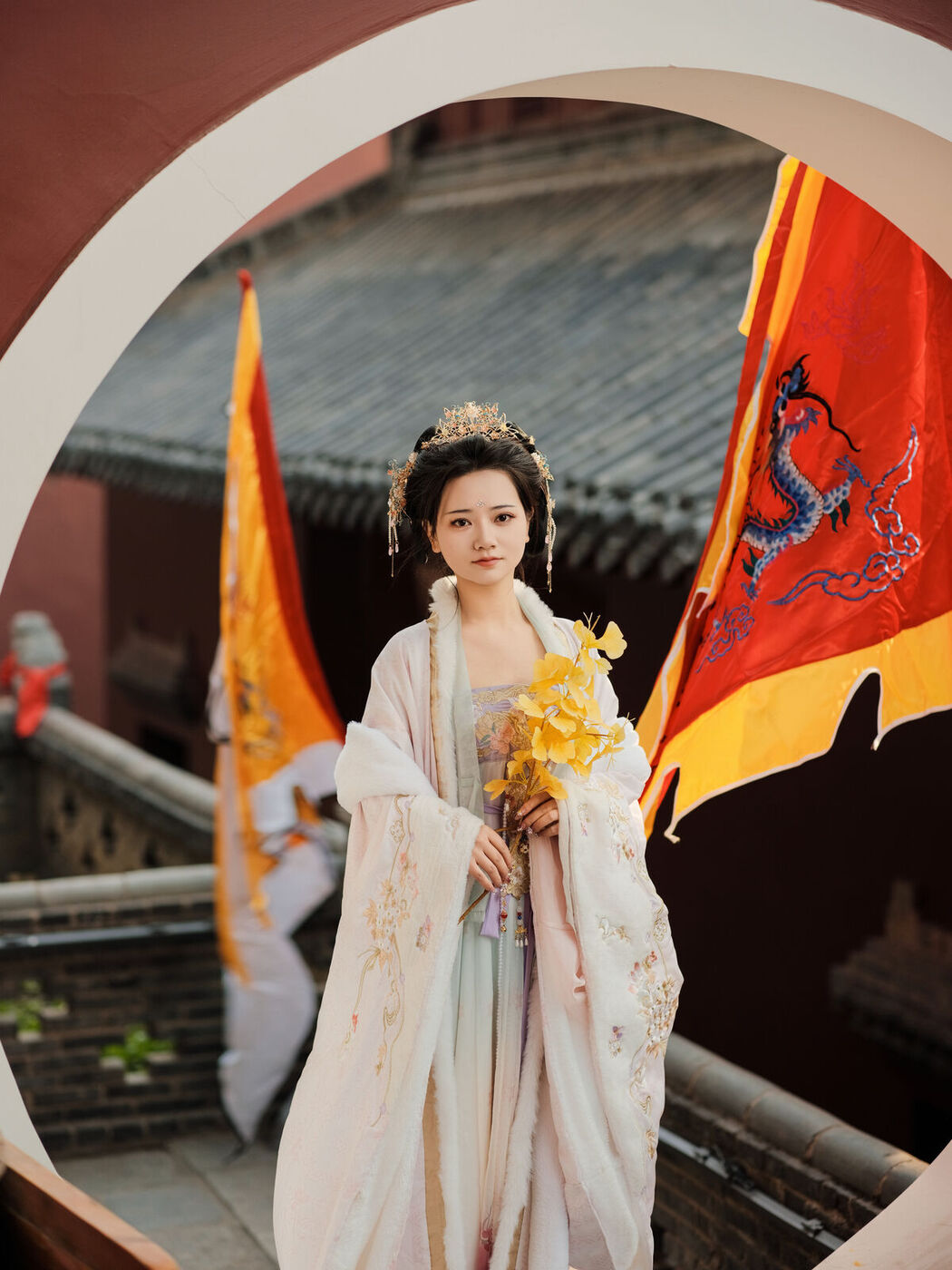 YiTuYu艺图语 Vol.8236 媛媛 (26P)