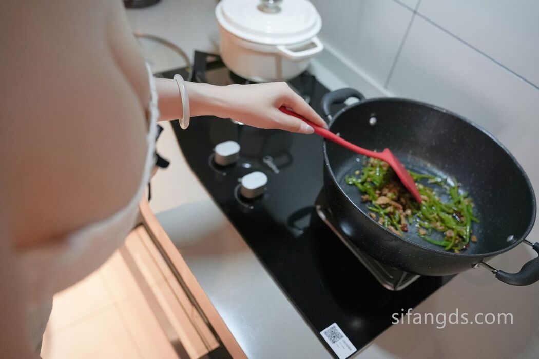 XR Uncensored Wan Su SuSu 晚苏susu – R18 秀人网模特 回家的诱惑 Part02 (58P)