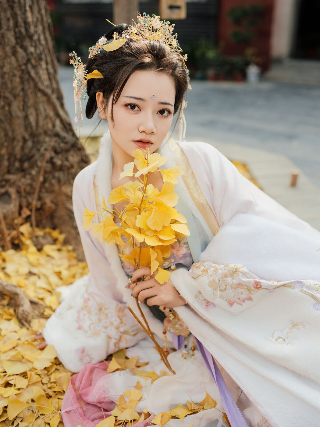 YiTuYu艺图语 Vol.8236 媛媛 (26P)