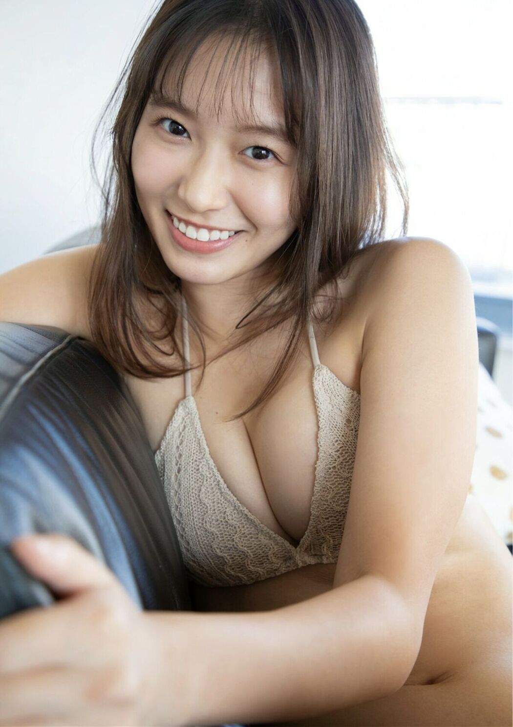 JP Shida Nene 志田音々 &#8211; 恋人はサンタクロース (46P)