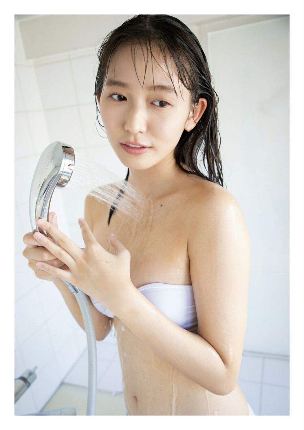 JP Shida Nene 志田音々 &#8211; 恋人はサンタクロース (46P)