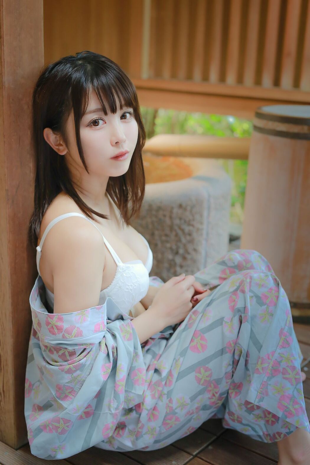 Coser@いくみ 193iKkyu3 &#8211; Ikumi いくみ Ikumi to Onsen いくみと温泉 Part3 (51P)