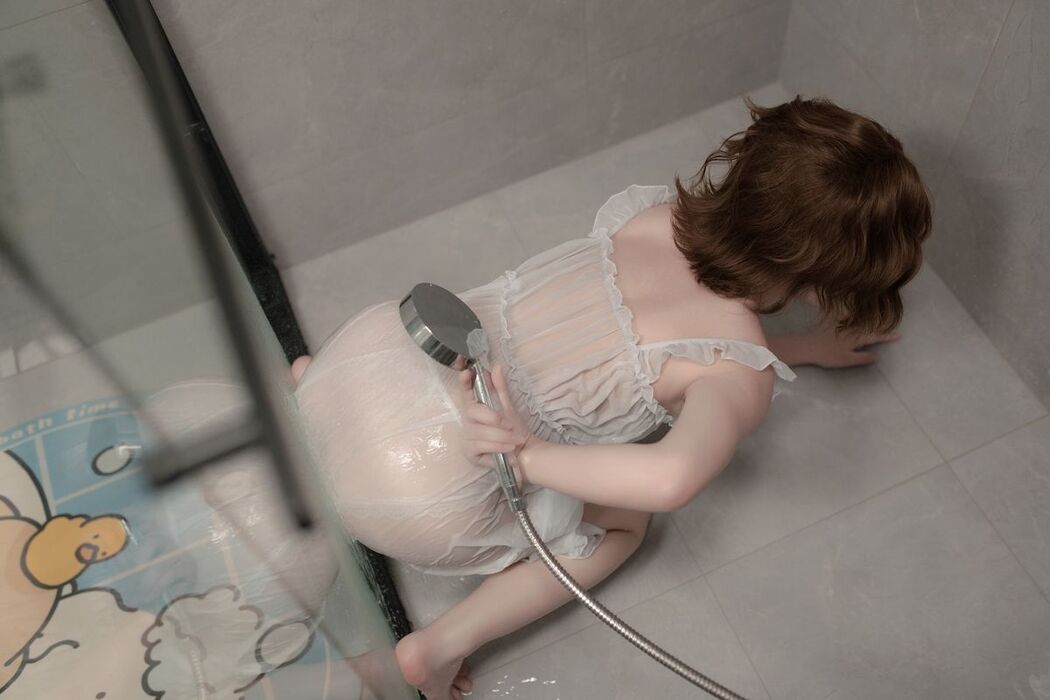 Coser@Bangni邦尼 – 湿身 (85P)