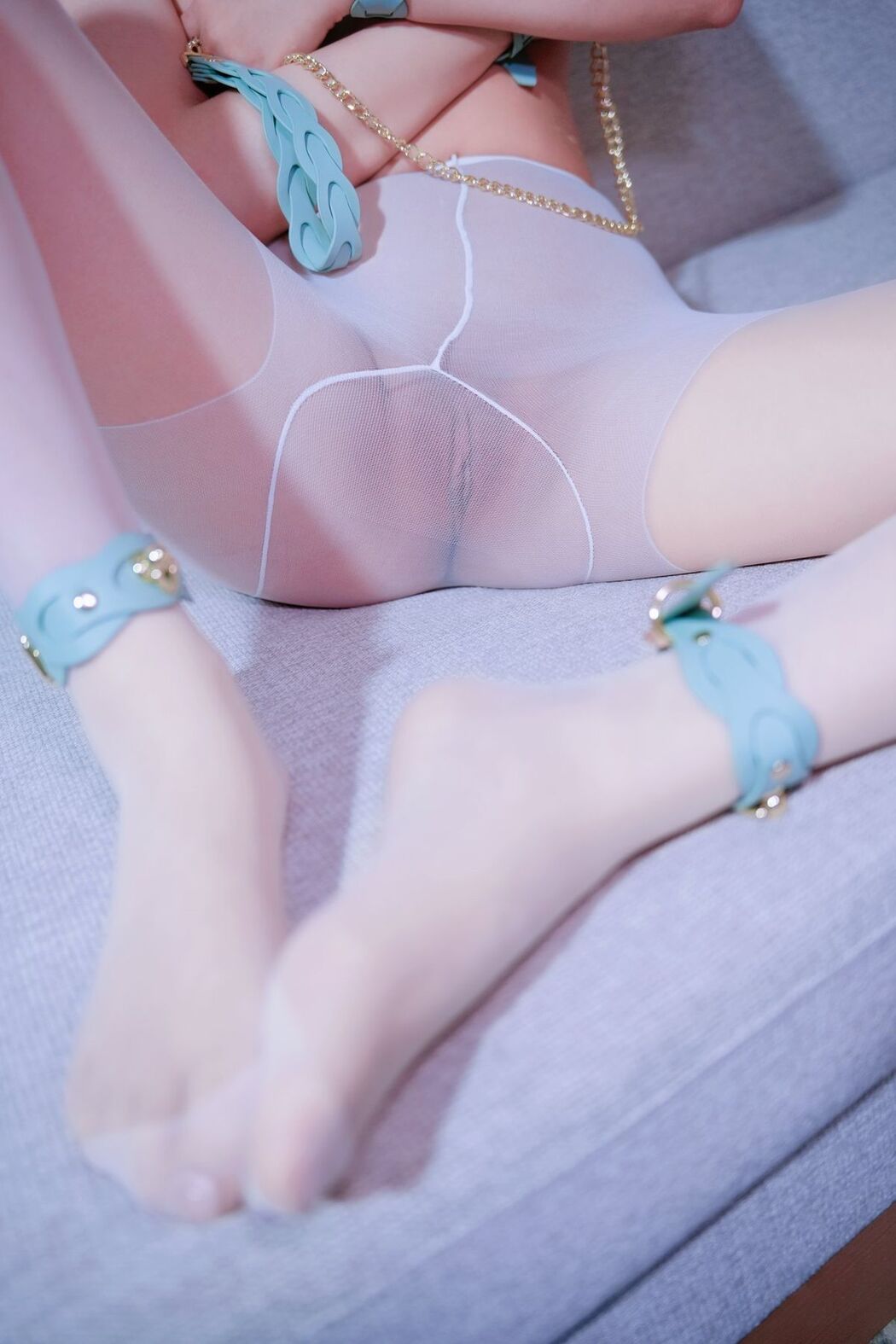 Coser@shixiaotaone &#8211; 精致丝控小公主 X网红福利合集 Part11 (49P)