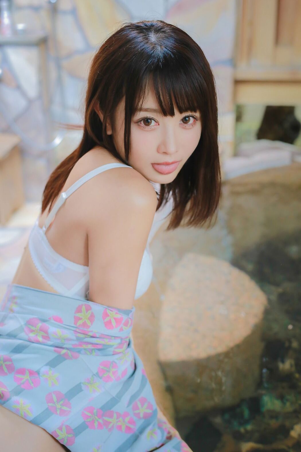 Coser@いくみ 193iKkyu3 &#8211; Ikumi いくみ Ikumi to Onsen いくみと温泉 Part3 (51P)