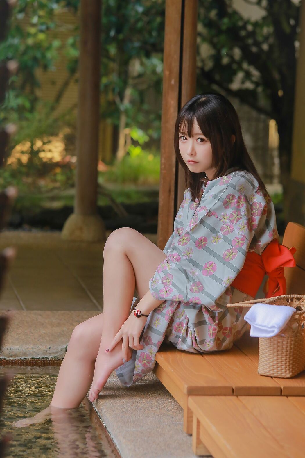 Coser@いくみ 193iKkyu3 &#8211; Ikumi いくみ Ikumi to Onsen いくみと温泉 Part2 (52P)