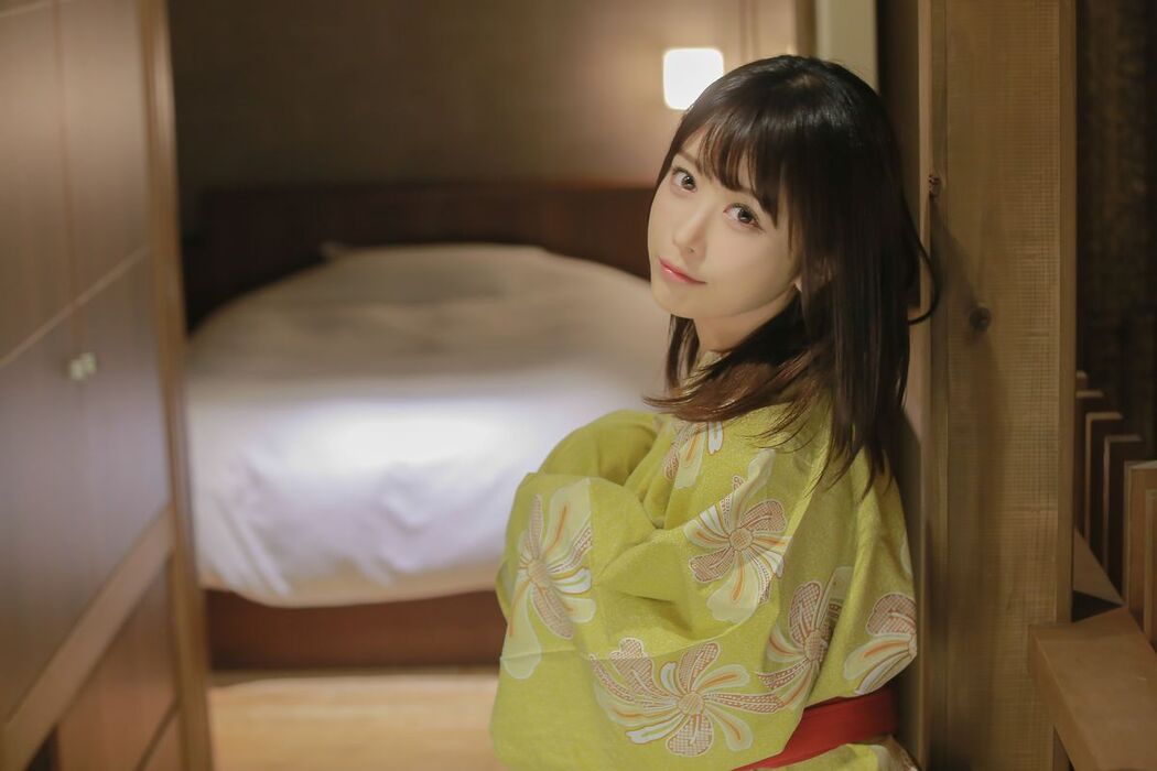 Coser@いくみ 193iKkyu3 &#8211; Ikumi いくみ Ikumi to Onsen いくみと温泉 Part4 (51P)