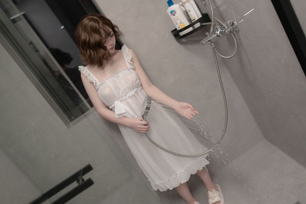 Coser@Bangni邦尼 &#8211; 湿身 (85P)