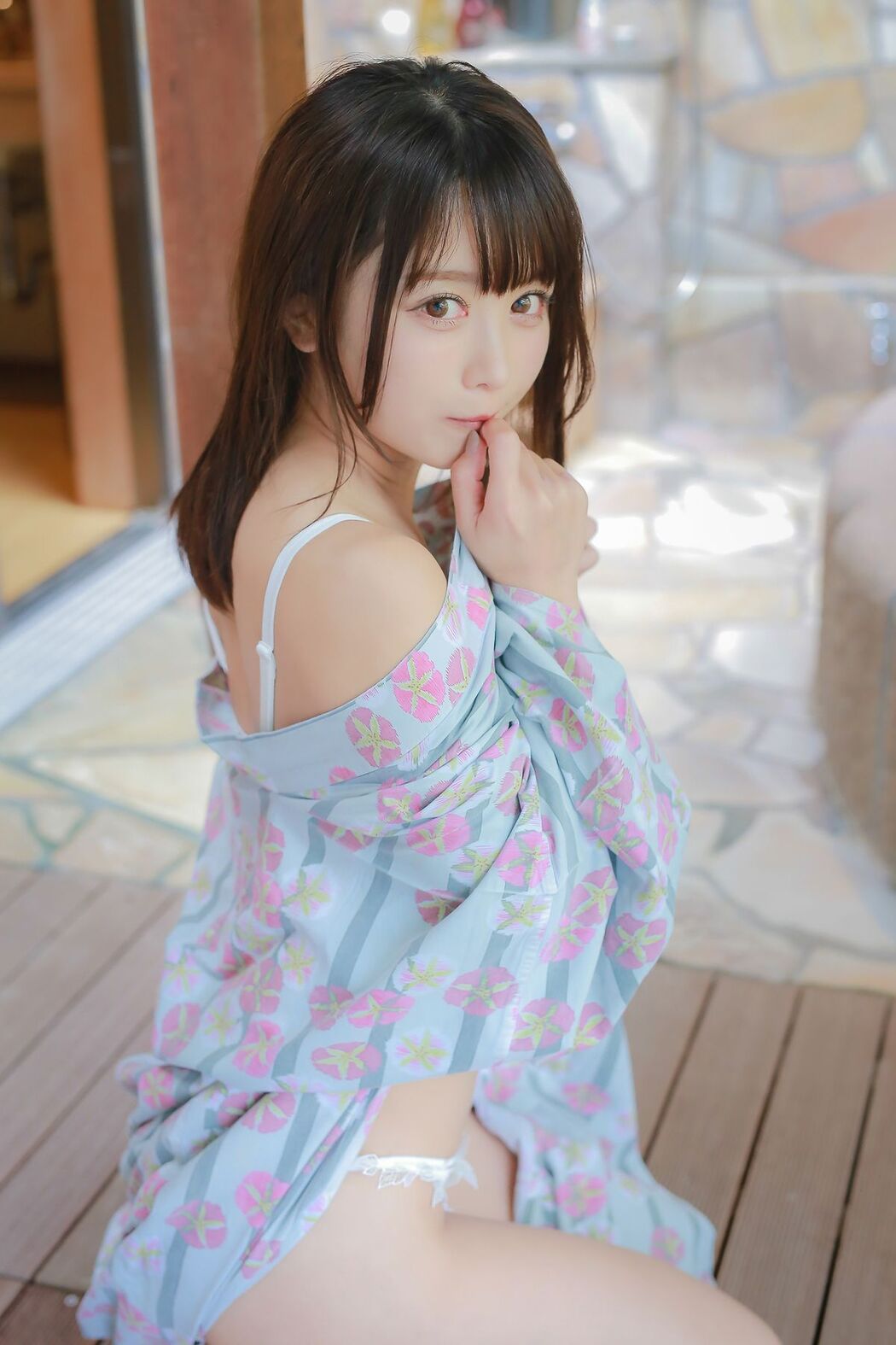 Coser@いくみ 193iKkyu3 &#8211; Ikumi いくみ Ikumi to Onsen いくみと温泉 Part3 (51P)