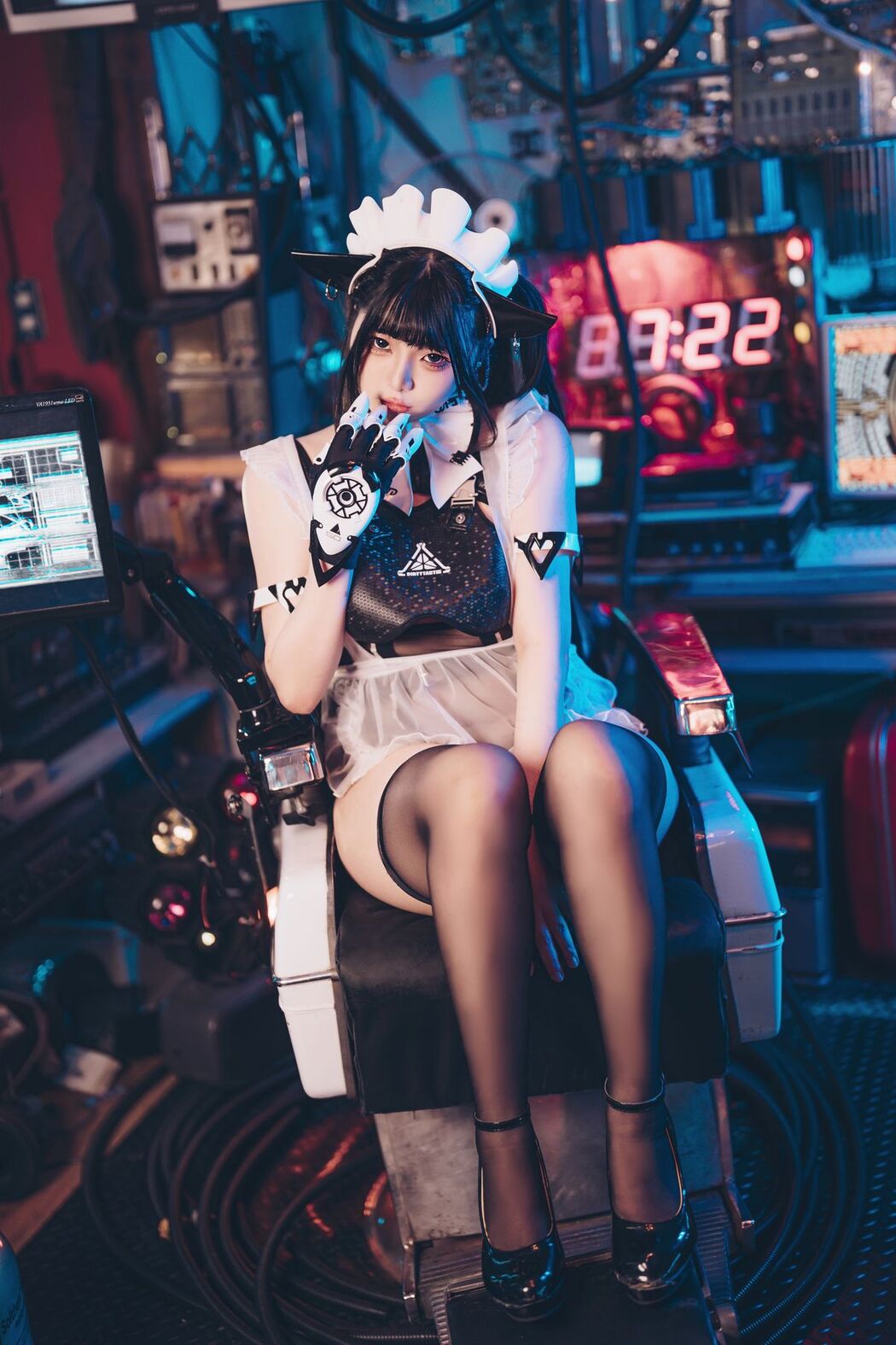Coser@落落Raku &#8211; 8K 初音未来 FutureTone (52P)