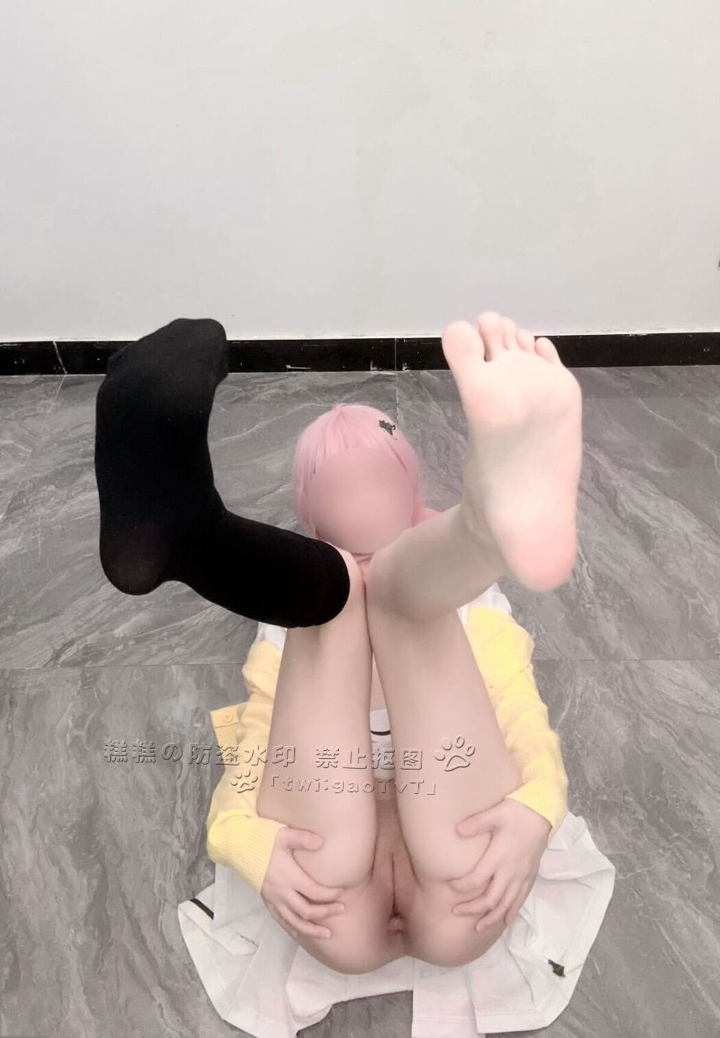 Coser@糕糕 &#8211; 萝莉体超级网红 福利视图集 Part05 (69P)