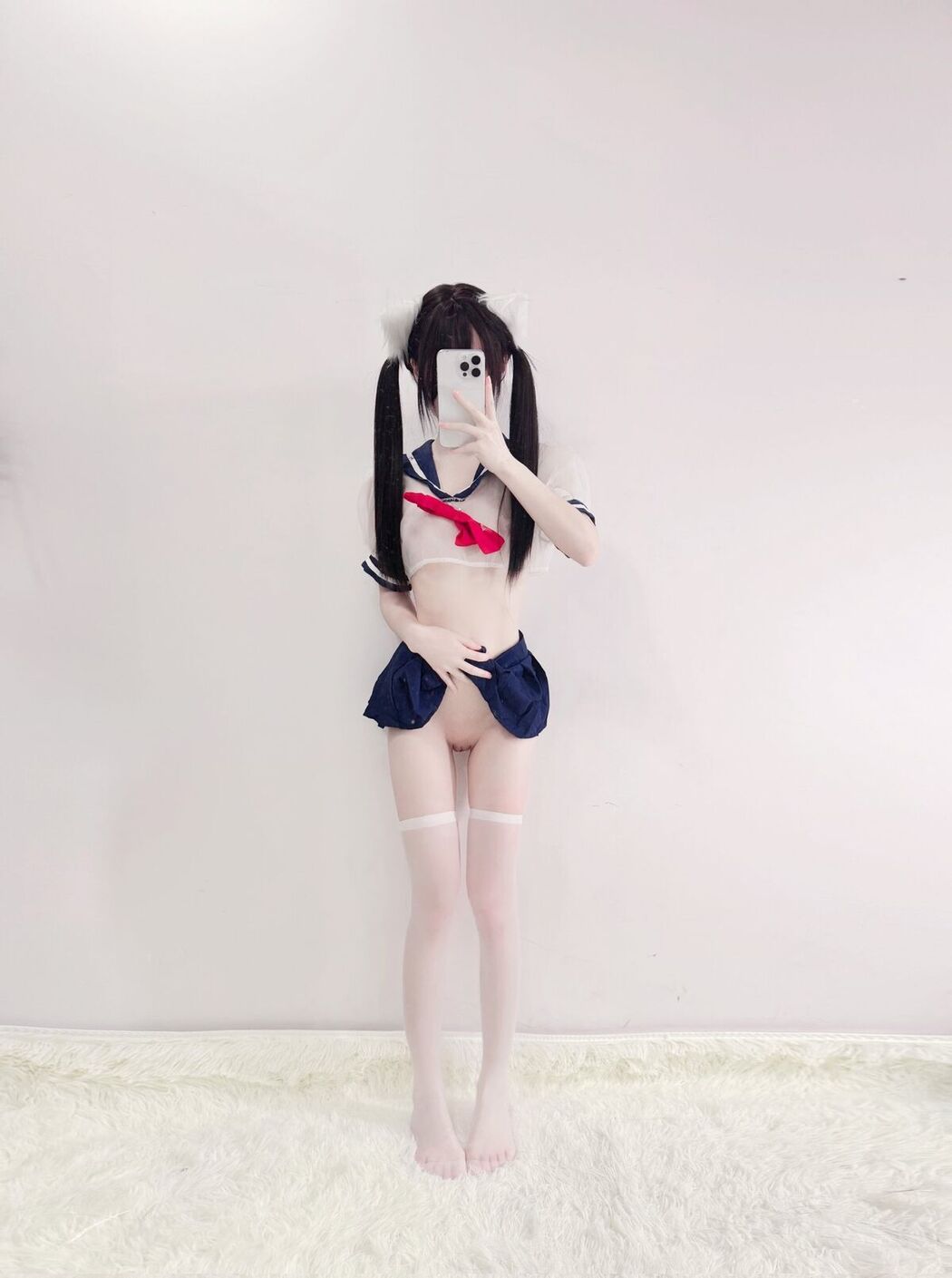 Coser@糕糕 &#8211; 萝莉体超级网红 福利视图集 Part02 (70P)