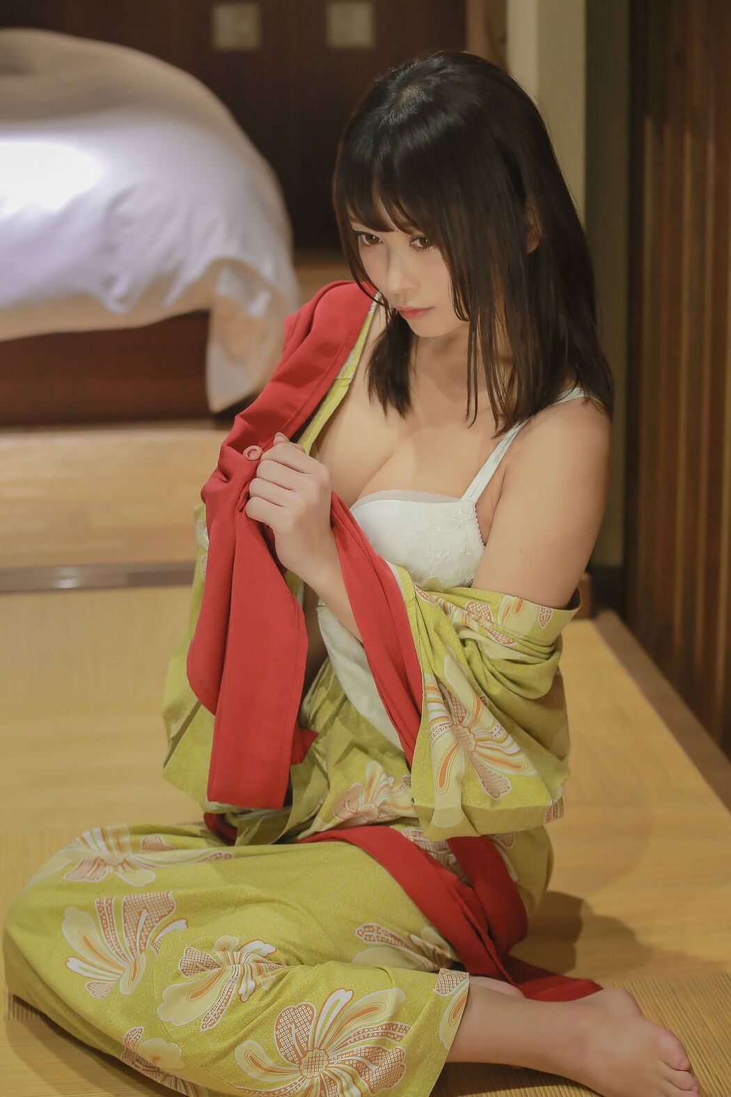 Coser@いくみ 193iKkyu3 &#8211; Ikumi いくみ Ikumi to Onsen いくみと温泉 Part4 (51P)