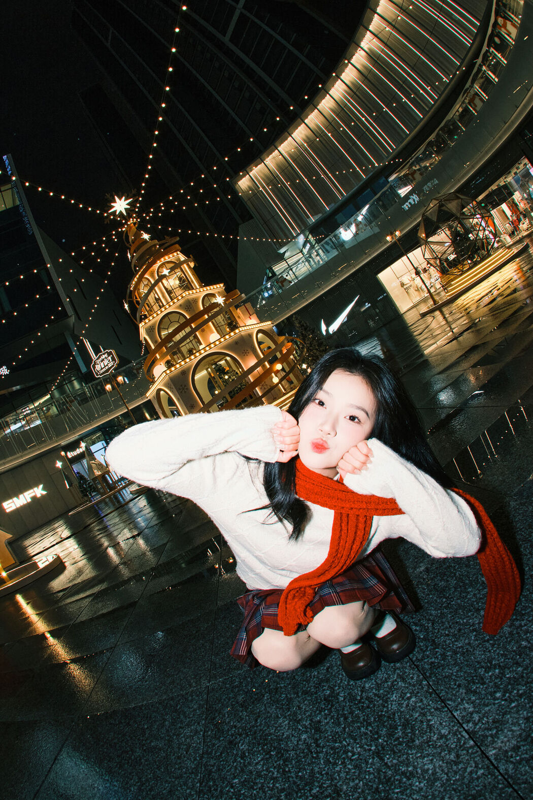 YiTuYu艺图语 Vol.8239 To小北 (28P)