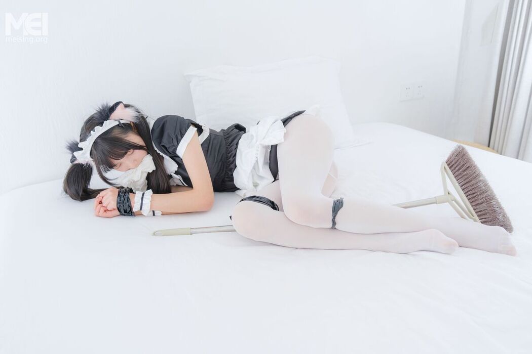Coser@稚乖画册 – 赤西夜夜 – 女仆 (85P)