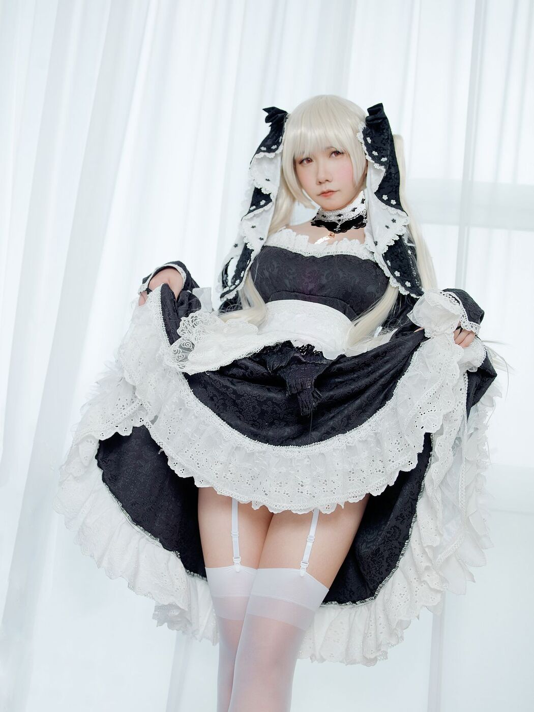 Coser@麻花麻花酱 – 可畏女仆 (16P)
