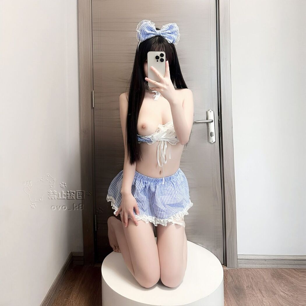 Coser@糕糕 &#8211; 萝莉体超级网红 福利视图集 Part03 (69P)