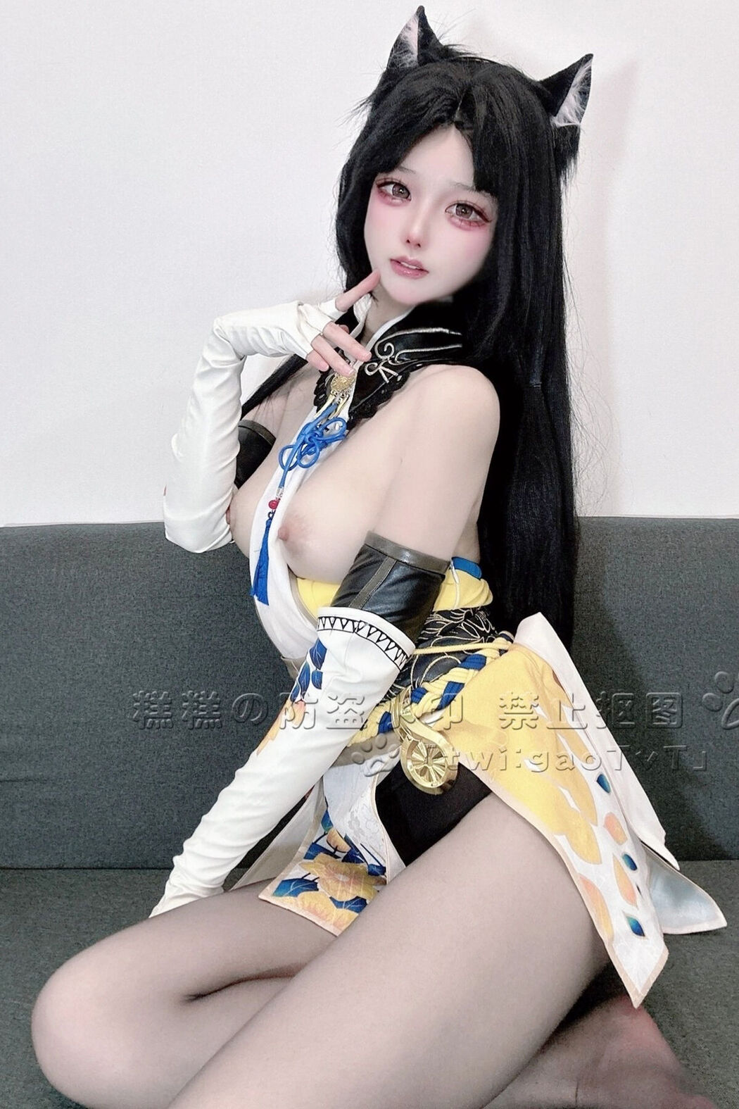 Coser@糕糕 – 萝莉体超级网红 福利视图集 Part03 (69P) Cover Photo