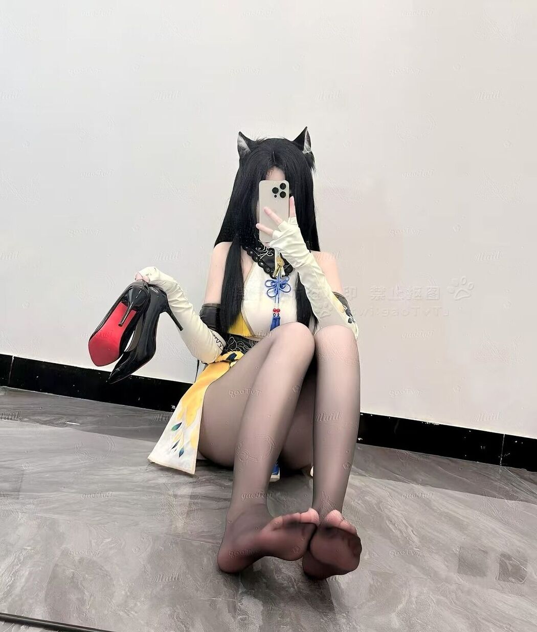 Coser@糕糕 – 萝莉体超级网红 福利视图集 Part03 (69P)