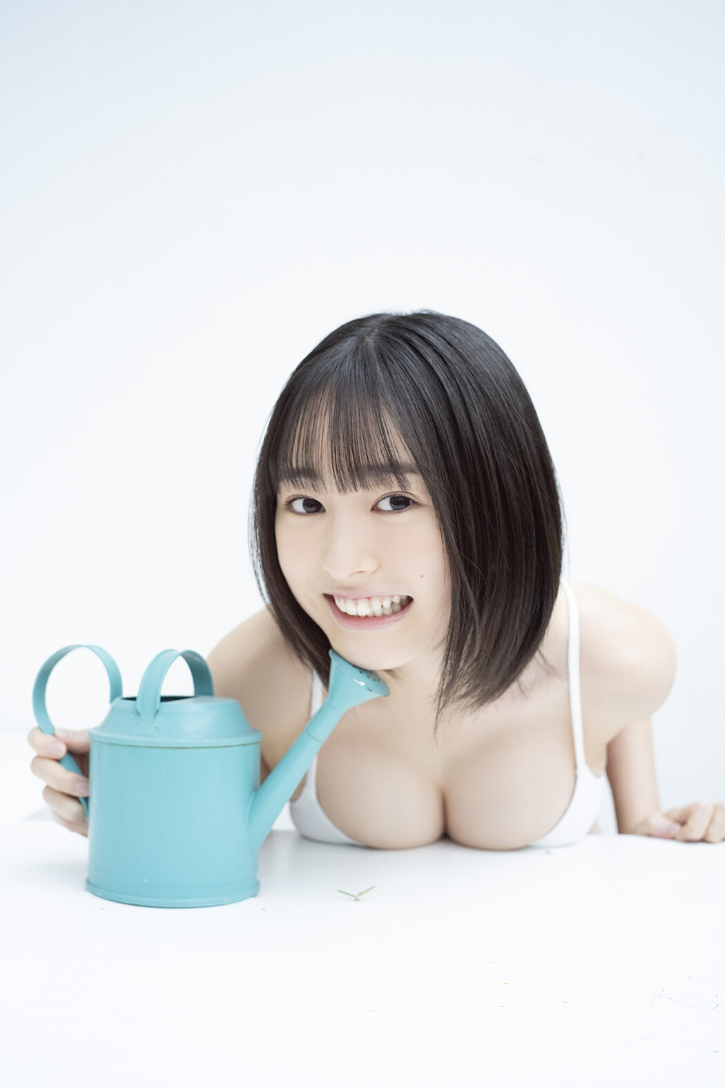 Miu Shirahama 白濱美兎, 漫画アクションデジタル写真集 「Pure White」 Set.01