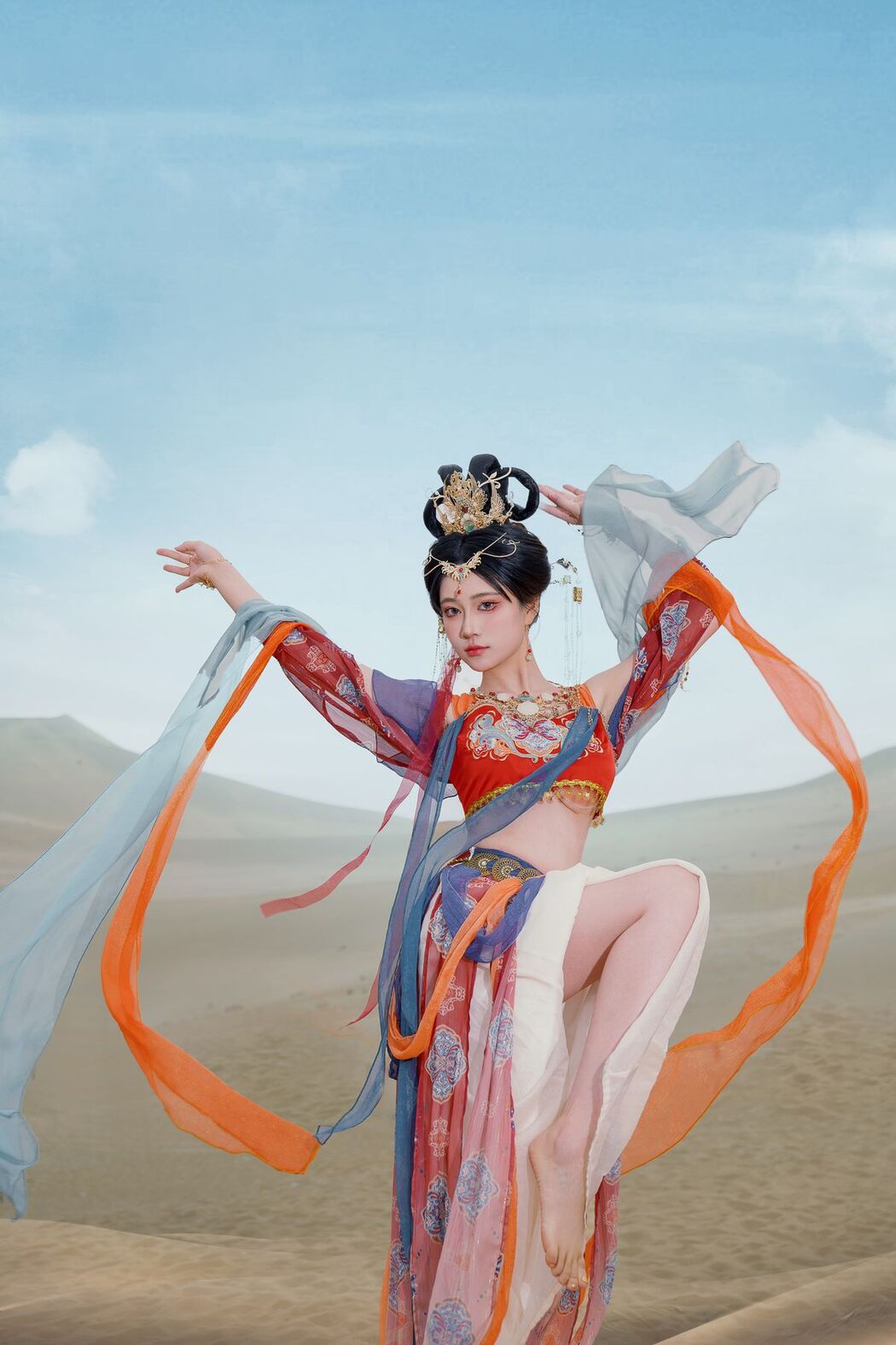 Coser@年年Nnian – 飞天 (64P)