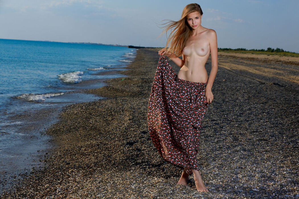 MetArtX Elle Tan – Nudist Part1 (68P)