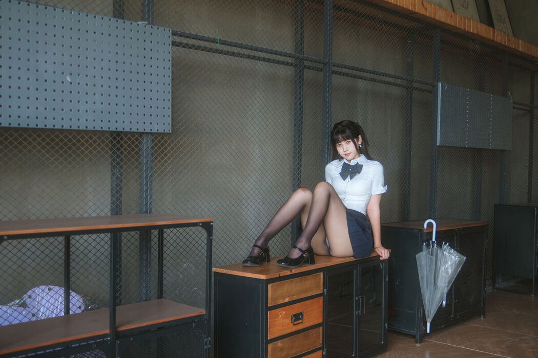 Coser@不呆猫 &#8211; JK学妹户外 (60P)