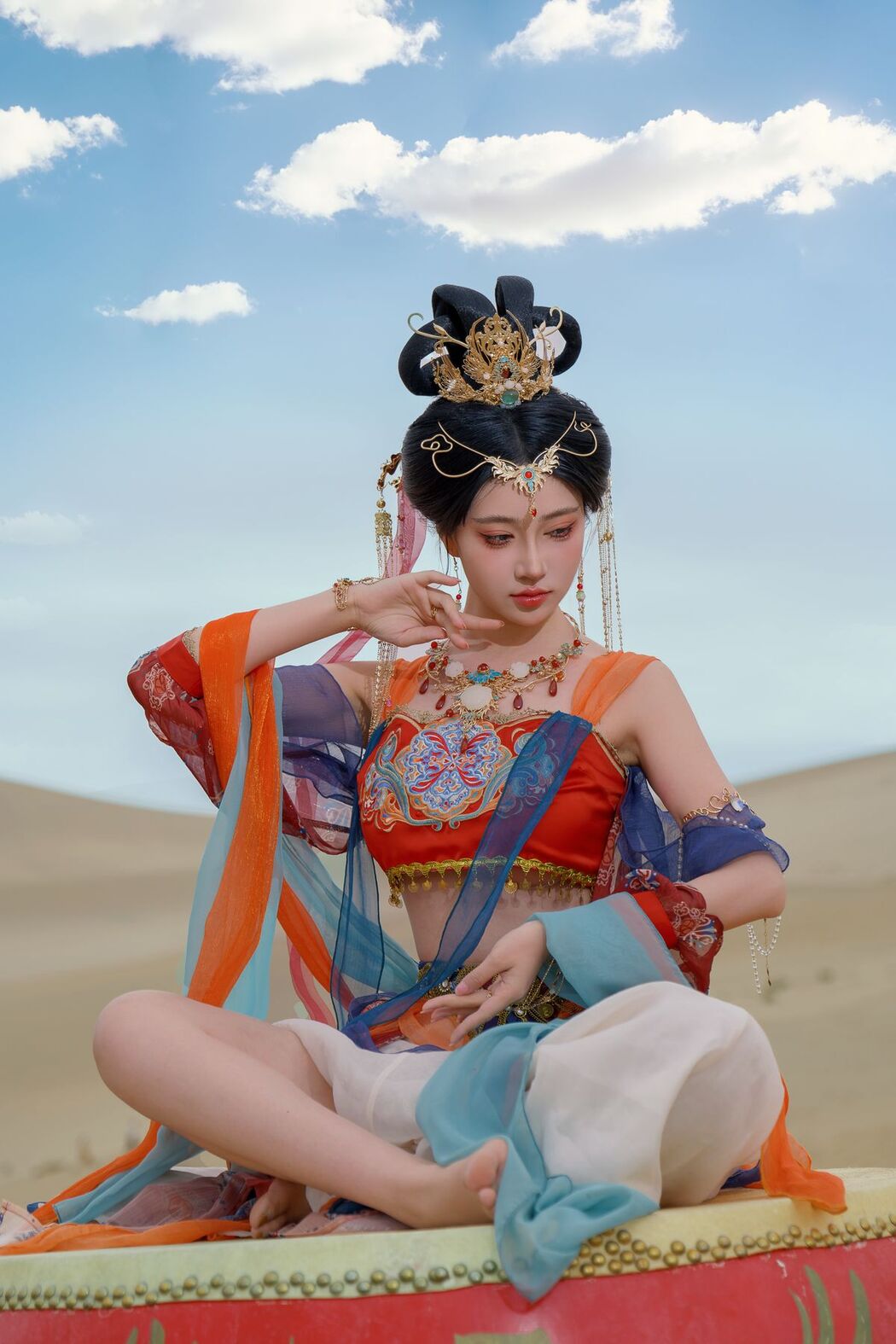 Coser@年年Nnian – 飞天 (64P)