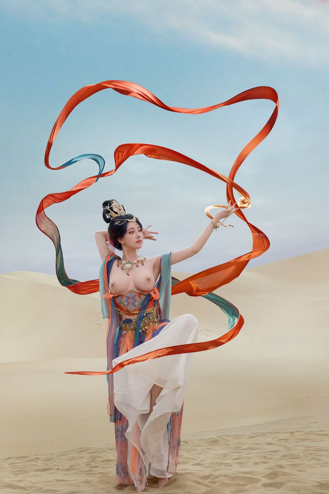 Coser@年年Nnian – 飞天 (64P)