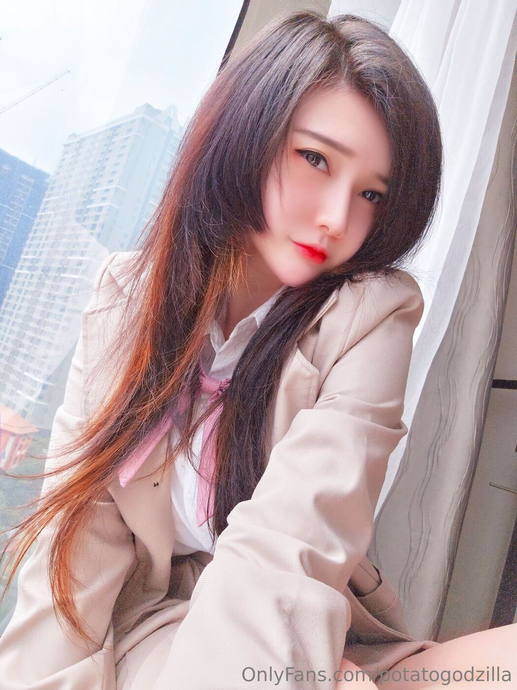 Coser@Potato Godzilla &#8211; Student (28P)