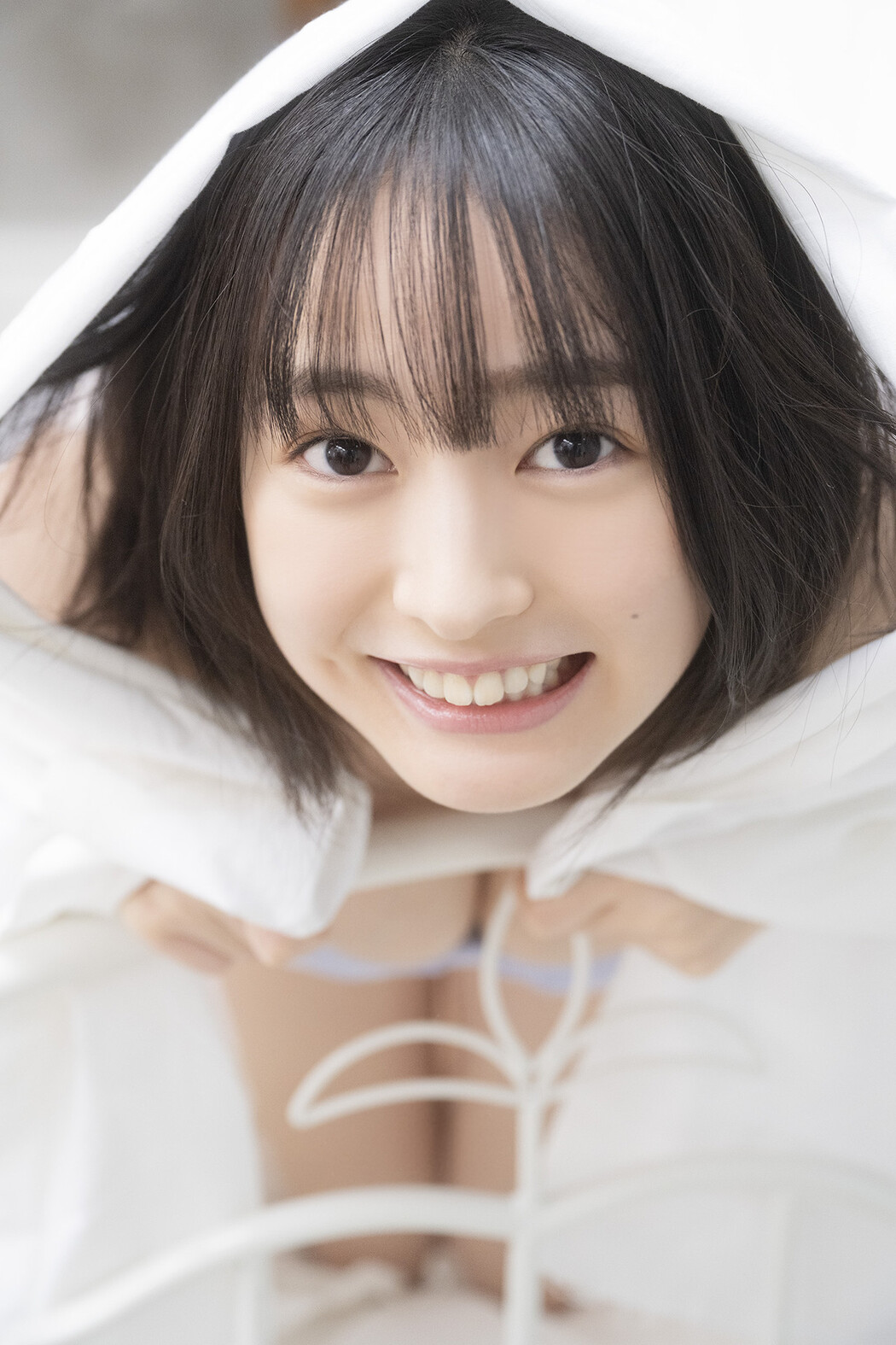 Miu Shirahama 白濱美兎, 漫画アクションデジタル写真集 「Pure White」 Set.01