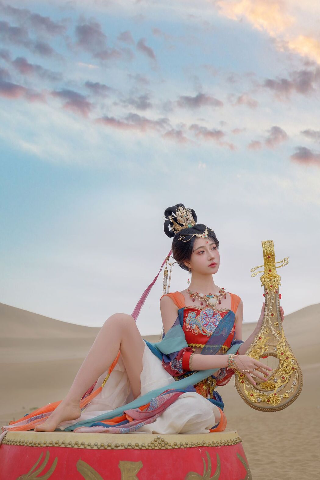 Coser@年年Nnian – 飞天 (64P)