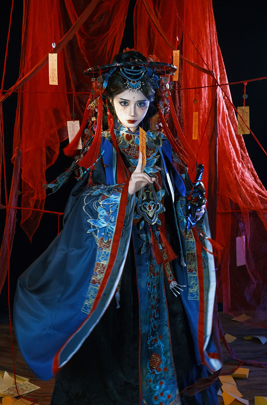 YiTuYu艺图语 Vol.8246 陈呀么陈开心 (22P)