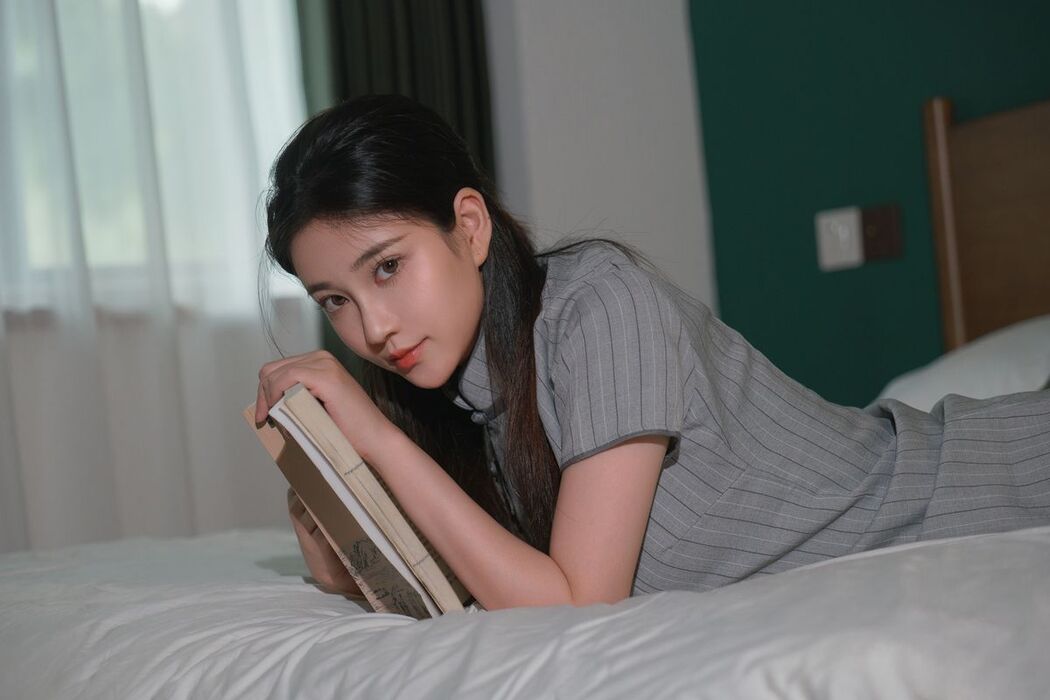 Coser@年年Nnian – 海上花 (81P)