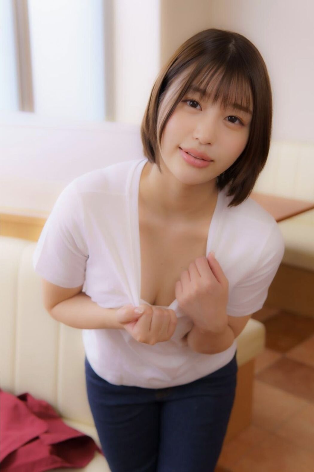 JP Mahiro Tadai 唯井まひろ – ファミレス店員とホテル密会 Part01 (60P)