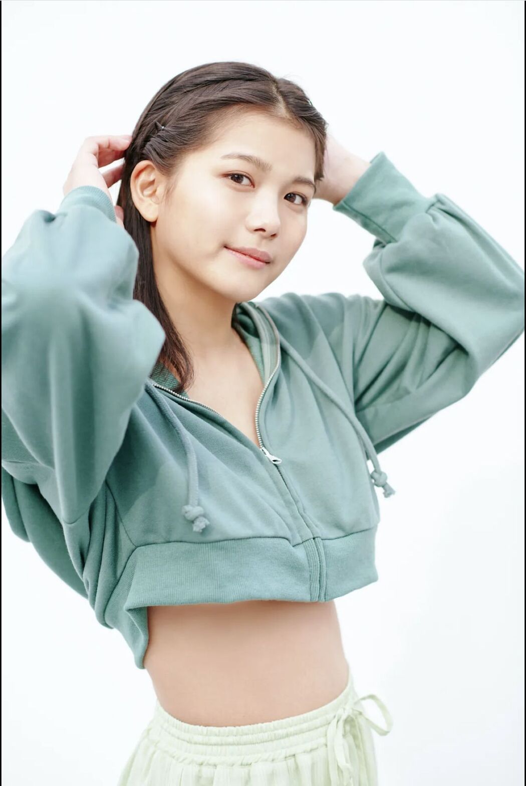 JP Nanami Asahi 朝日ななみ &#8211; 22歳の純真ビキニ (64P)