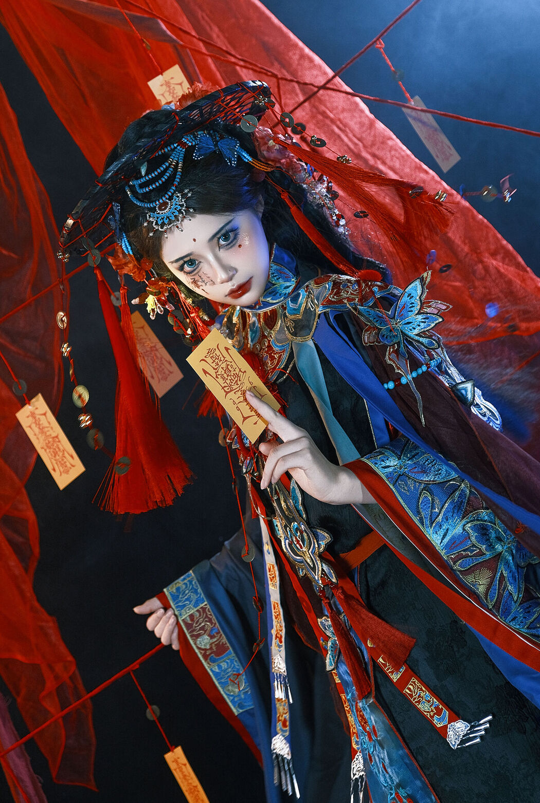 YiTuYu艺图语 Vol.8246 陈呀么陈开心 (22P)