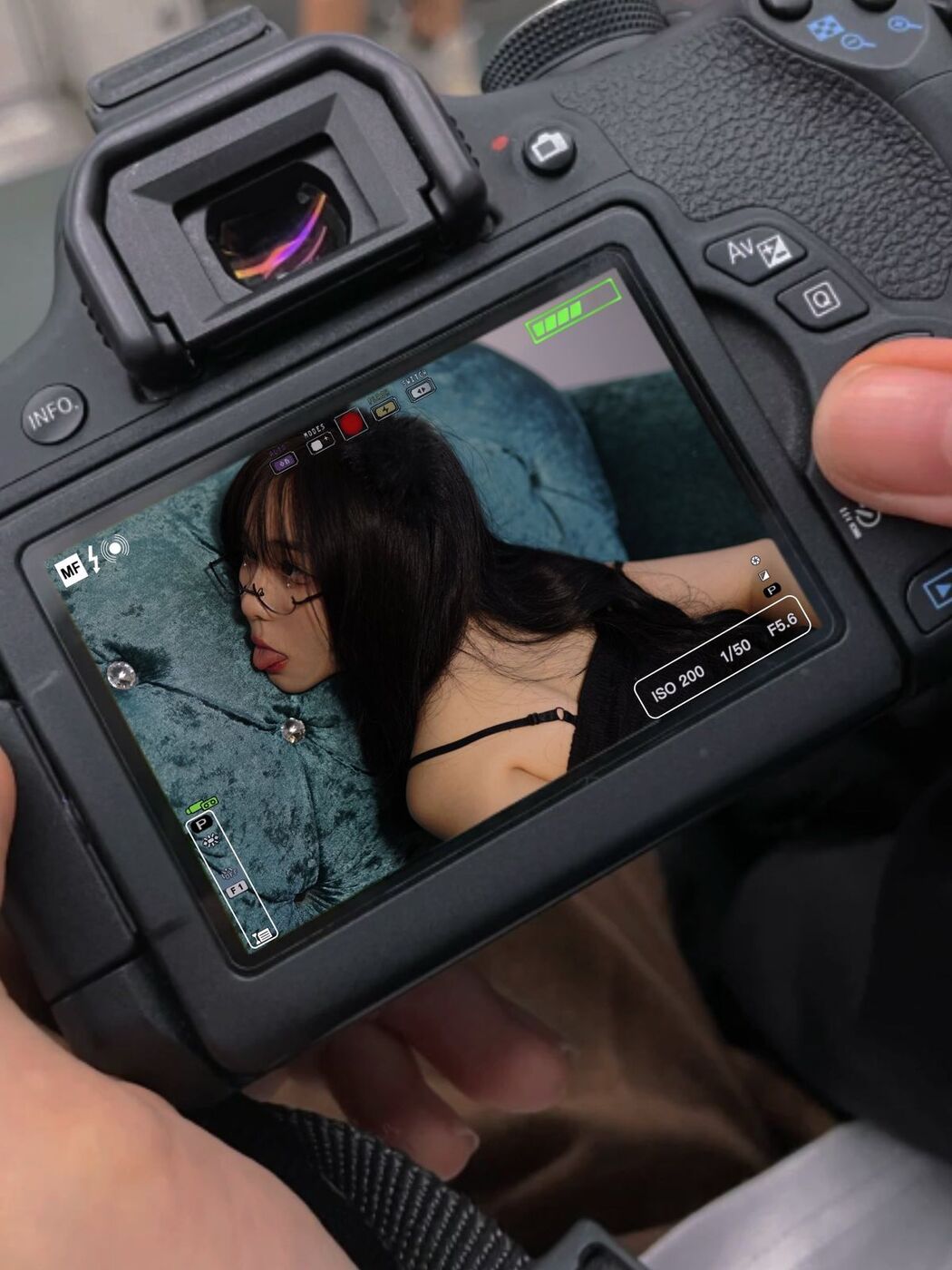 Coser@爱吃甜食的仔仔酱 zzxxruru Part1 (72P – 50V)