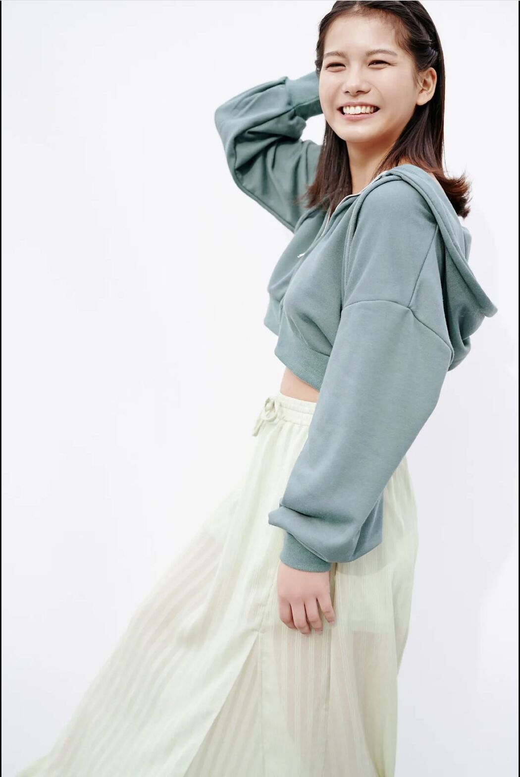 JP Nanami Asahi 朝日ななみ &#8211; 22歳の純真ビキニ (64P)
