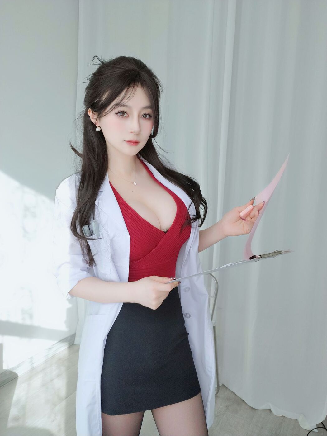 Coser@白银81 &#8211; 2024年02月会员合集 26套 Part2 (48P)