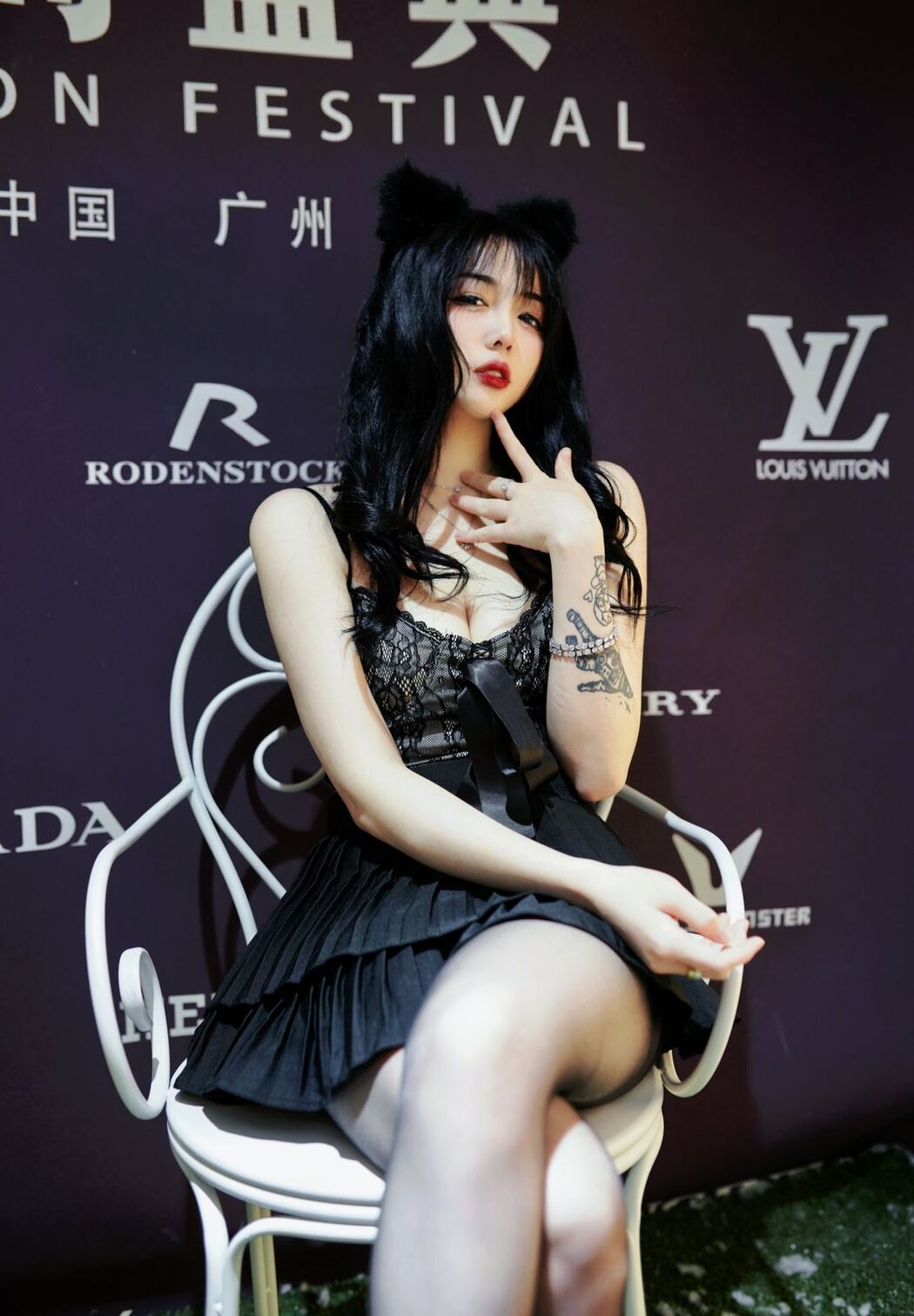 Coser@爱吃甜食的仔仔酱 zzxxruru Part1 (72P – 50V)