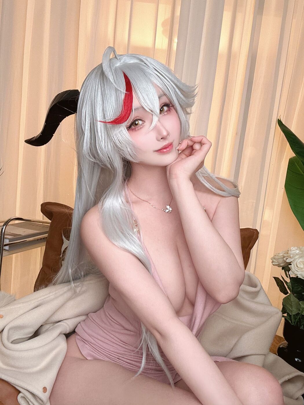Coser@rioko凉凉子 &#8211; 碧蓝航线 埃吉尔居家版 (32P)