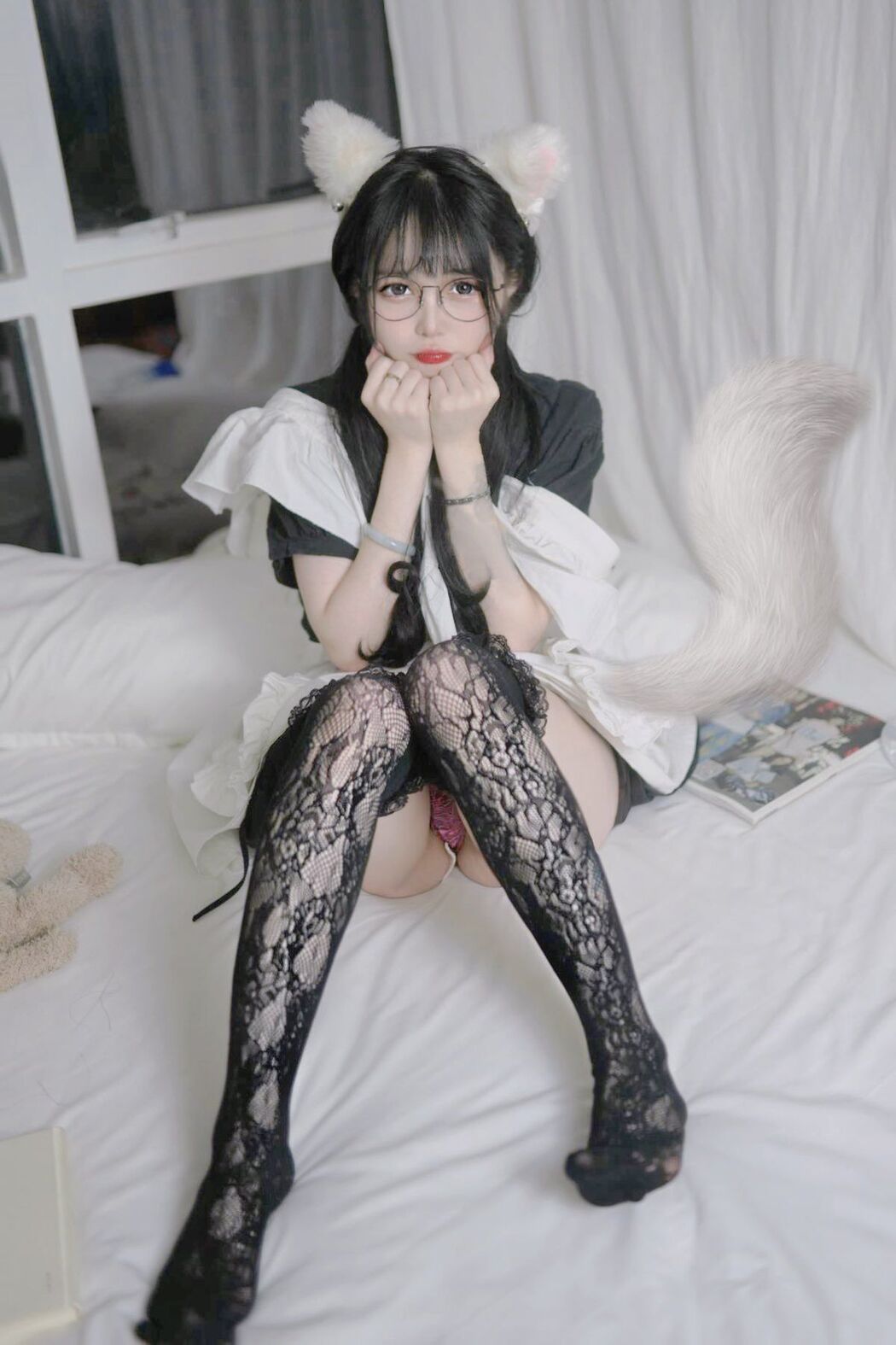 Coser@爱吃甜食的仔仔酱 zzxxruru Part1 (72P – 50V)