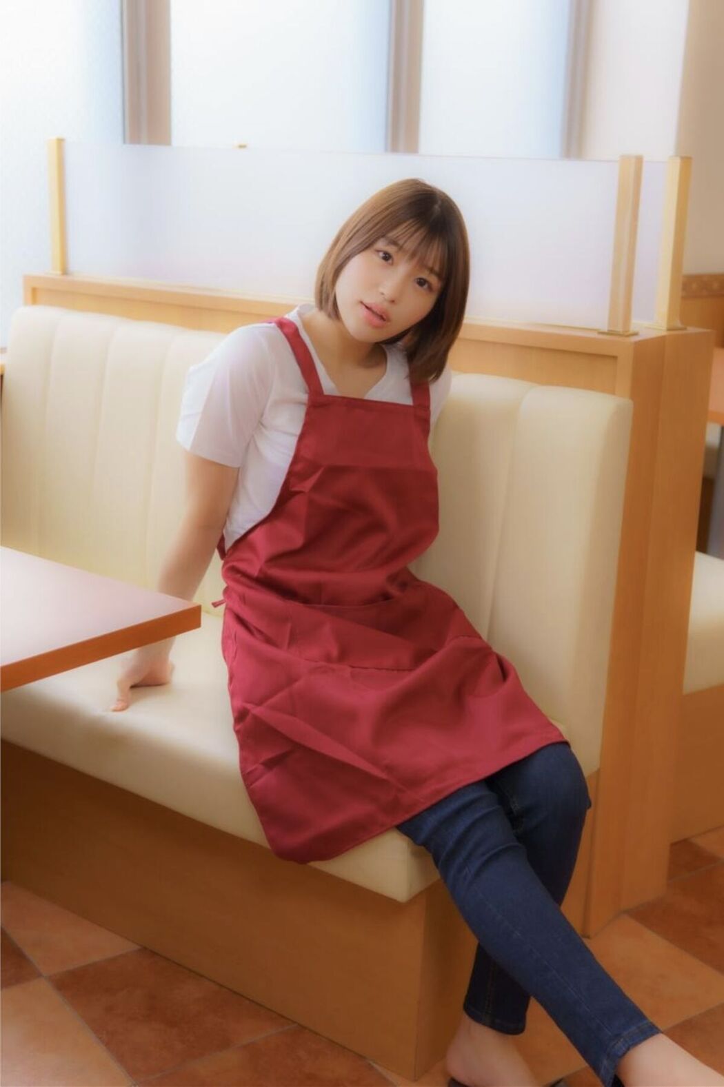JP Mahiro Tadai 唯井まひろ – ファミレス店員とホテル密会 Part01 (60P)