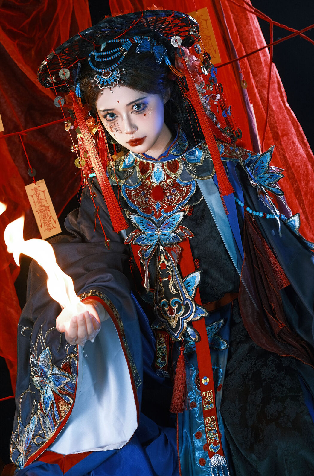 YiTuYu艺图语 Vol.8246 陈呀么陈开心 (22P)